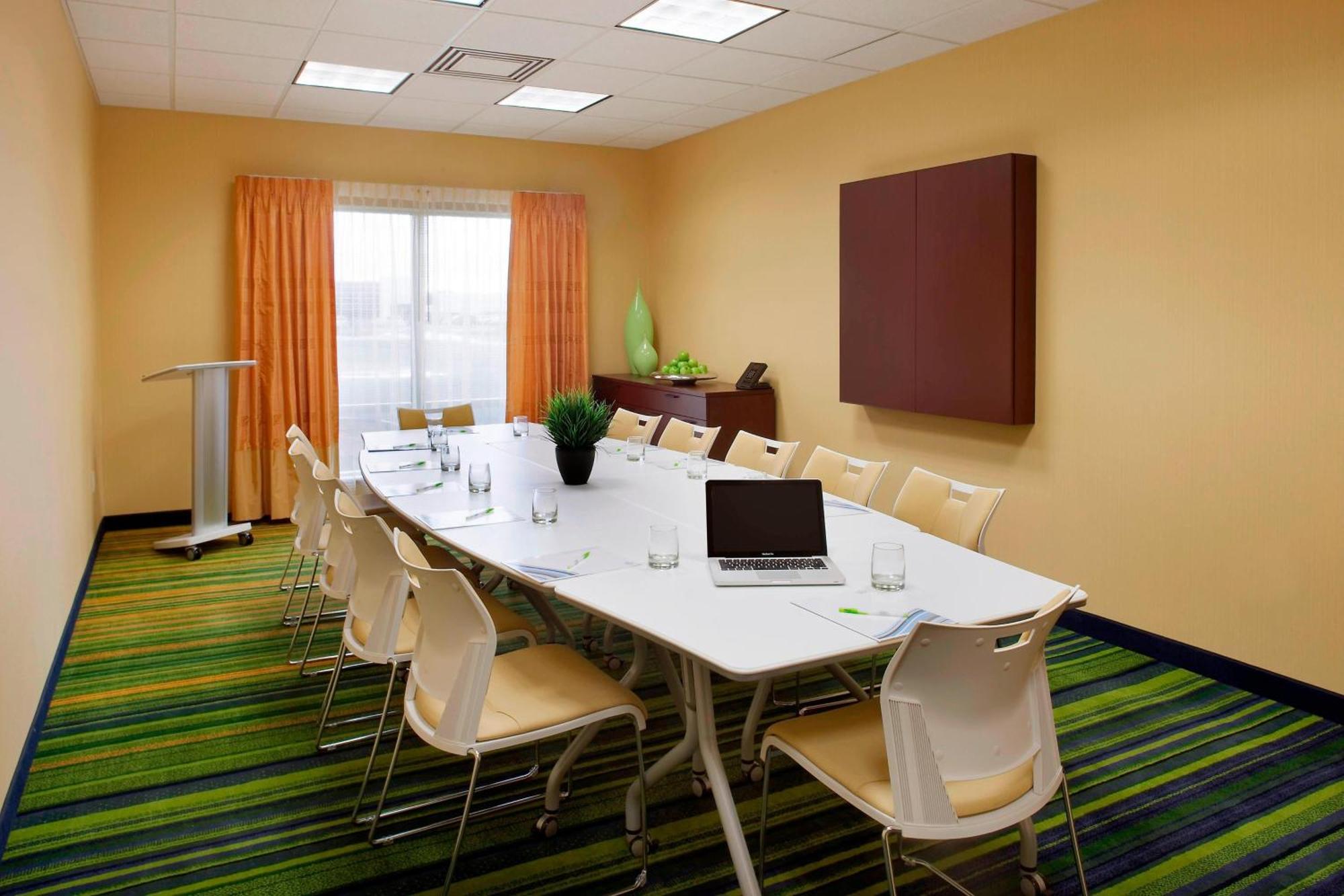 Fairfield Inn & Suites By Marriott Toronto Mississauga Exteriér fotografie