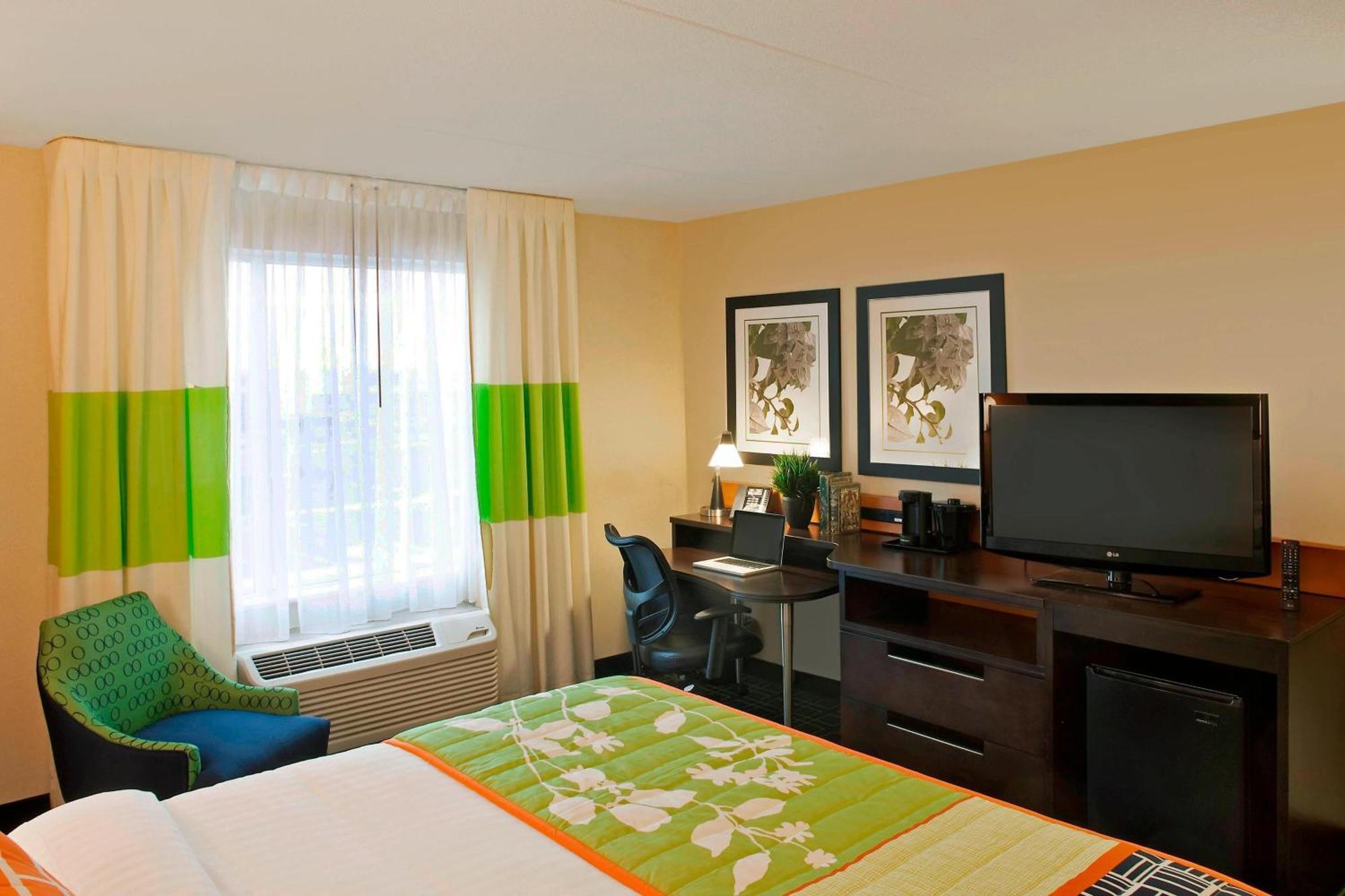 Fairfield Inn & Suites By Marriott Toronto Mississauga Exteriér fotografie